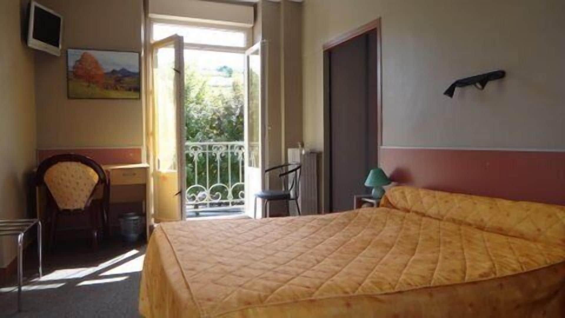 Hotel Au Val Dore Ла Бурбул Екстериор снимка